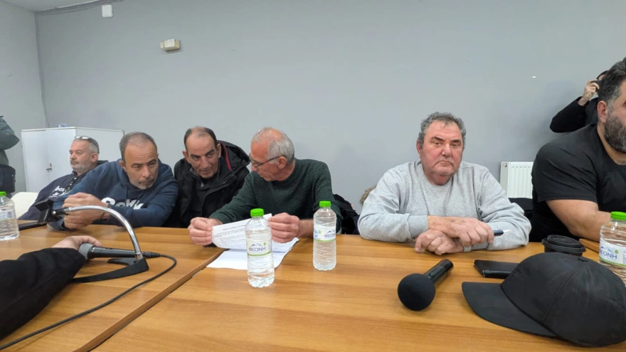 Ναι στον διάλογο με τον πρωθυπουργό είπε η πανελλαδική επιτροπή αγροτών 10 agrotes syntonistiko 5