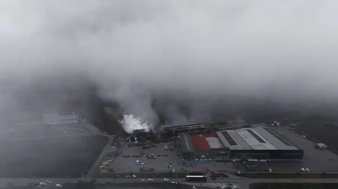 Έκρηξη στη βιομηχανία «Βιολάντα» - Βρέθηκε νεκρή και η πέμπτη εργάτρια 1 ergostasio giolanta mkt