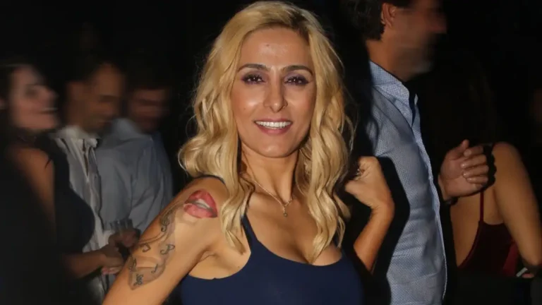 Η Γωγώ Ρωμαίου είναι μία χαρά στην υγεία της και συνεχίζει την επιτυχημένη της πορεία στο μουσικό πεντάγραμμο