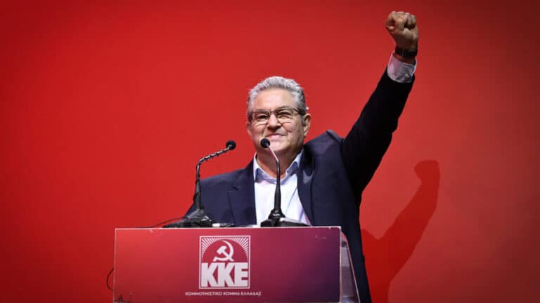 Ο Δημήτρης Κουτσούμπας επανεξελέγη Γενικός Γραμματέας του ΚΚΕ