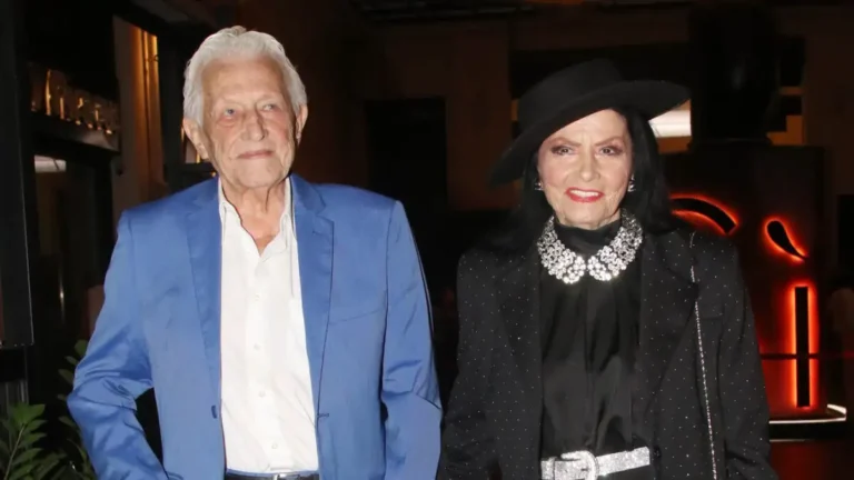 Ζωζώ Σαπουντζάκη: Πέθανε ο σύντροφος της ηθοποιού, Πύρρος Αναγνωστόπουλος – Ήταν μαζί 27 ολόκληρα χρόνια