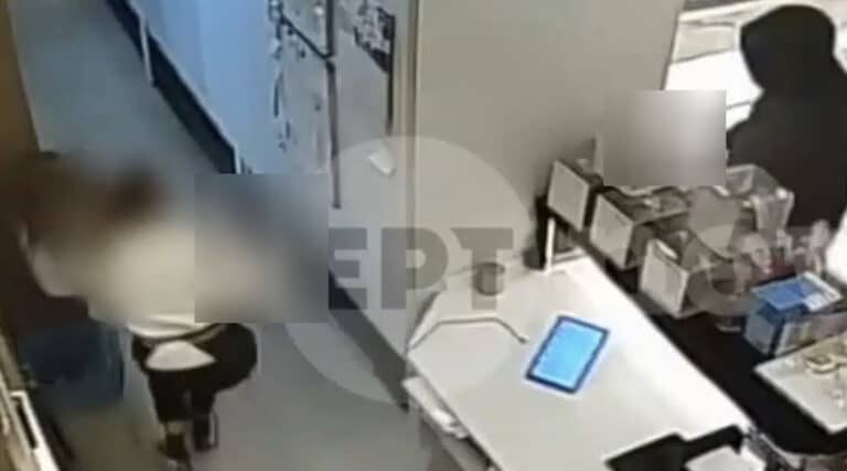 Tρόμος σε ζαχαροπλαστείο της Νίκαιας: Ληστής κυνηγούσε την υπάλληλο με όπλο μέσα στο κατάστημα