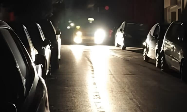 Χωρίς ρεύμα περιοχές της Αθήνας – Τι απαντά ο ΔΕΔΔΗΕ