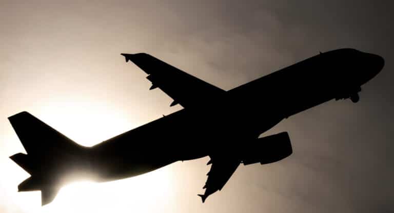 Ακυρώθηκε πτήση Αθήνα – Ιωάννινα λόγω κακοκαιρίας – Έγινε αναγκαστική επιστροφή