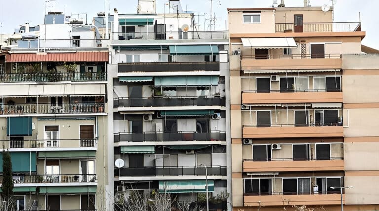 Φρένο στις αυξήσεις στα ενοίκια και «πάγωμα» τους για 5 χρόνια