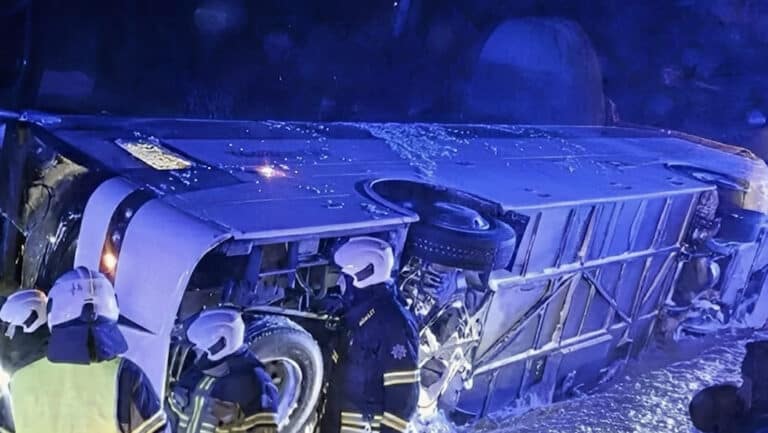 Τροχαίο για την Εθνική Χάντμπολ της Κύπρου – Ανετράπη το λεωφορείο που μετέφερε την ομάδα