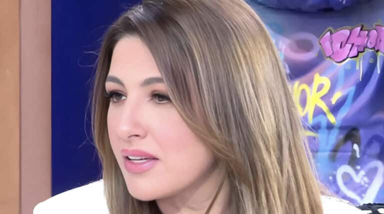 Έλενα Παπαρίζου: Άκρως αδυνατισμένη στο πλατό της Γερμανού – Μιλά πρώτη φορά για το πρόβλημα υγεία της