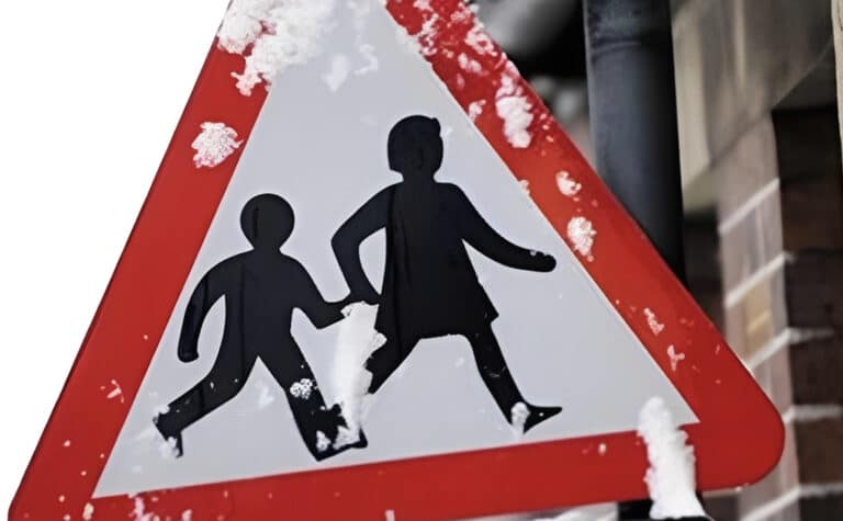 Κακοκαιρία: Πού θα είναι κλειστά τα σχολεία αύριο – Όλες οι ανακοινώσεις