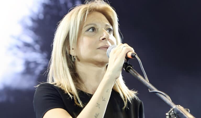 Μαρία Καρυστιανού: Την παραίτηση της ζήτησε το ΔΣ του Συλλόγου Συγγενών Θυμάτων των Τεμπών