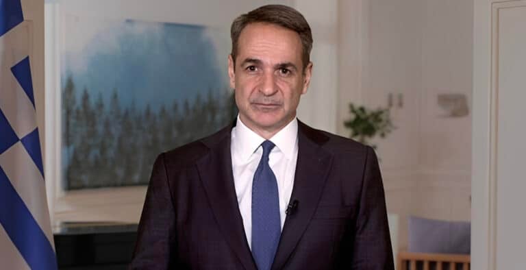 Η ανακοίνωση Μητσοτάκη προς τους αγρότες που παραμένουν στα μπλόκα