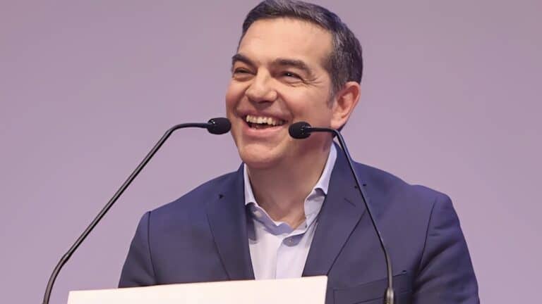 Για «νικηφόρα παράταξη» μίλησε ο Τσίπρας από τη Θεσσαλονίκη: «Έτοιμη να αναλάβει τα ηνία της χώρας»