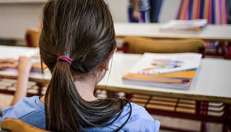 Τριών Ιεραρχών 2026: Πότε πέφτει – Τι ισχύει φέτος για σχολεία και φροντιστήρια