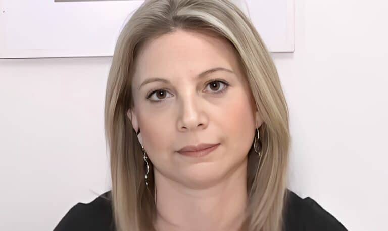 Μαρία Καρυστιανού: «Δεξιά και Αριστερά είναι χαρακτηρισμοί από το παρελθόν – Θέλω να φύγω από τις ταμπέλες»