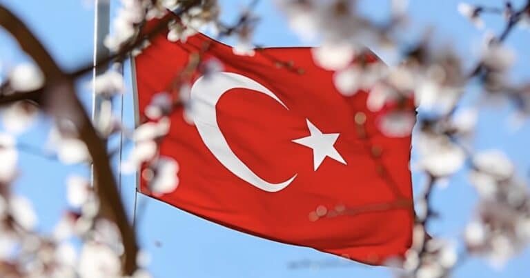 Η Τουρκία ετοιμάζει την αποστολή 30.000 εργαζομένων στην Ισπανία – Ποιο εργασιακό κενό θα καλύψουν