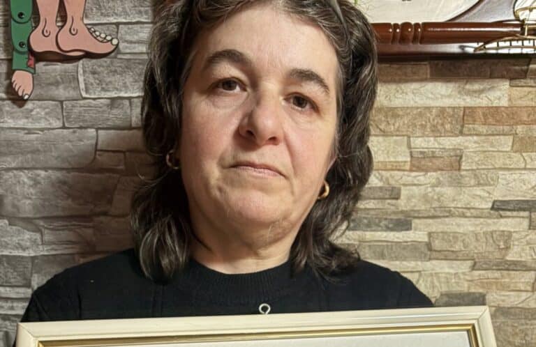 Η αληθινή Όλγα του «Ριφιφί»: Η γυναίκα που έχασε το παιδί της επειδή η τράπεζα δεν εκταμίευσε ποτέ τα χρήματα