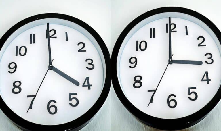 Αλλαγή ώρας 2026: Πότε επιστρέφει η θερινή – Πώς επηρεάζεται ο ύπνος μας