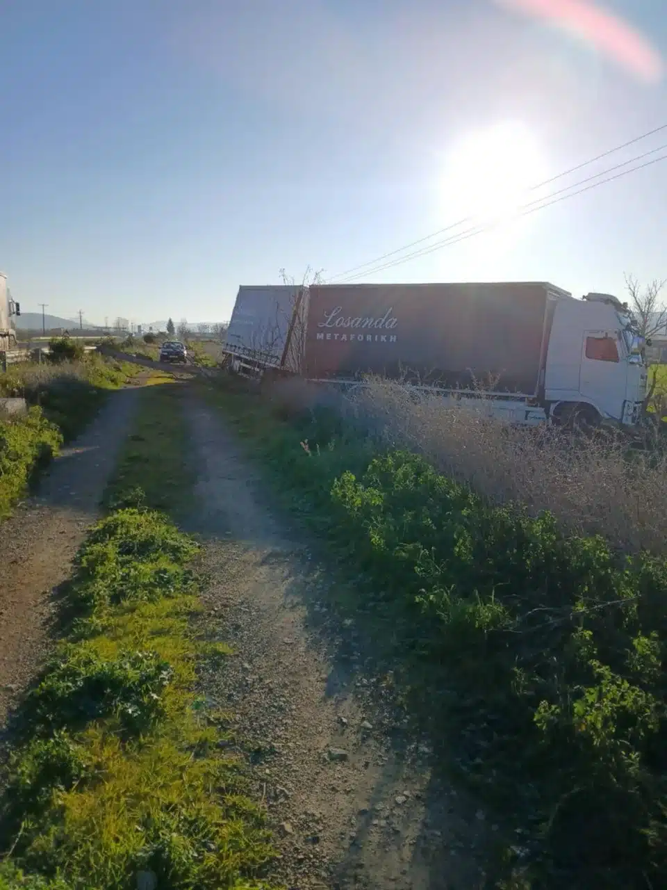 Τροχαίο με έναν νεκρό στην παράκαμψη της Εθνικής Οδού Θηβών – Λιβαδειάς: Ο δρόμος ήταν κλειστός λόγω μπλόκων 1 troxaio libadia2.jpg