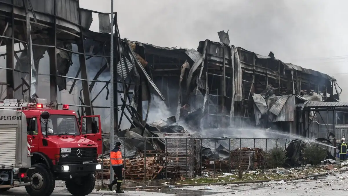 Τραγωδία με 4 νεκρές στο εργοστάσιο «Βιολάντα»: Από τη χαρά στο πένθος – Θα ήταν 30 άτομα στη βάρδια αν δεν ήταν η κοπή της πίτας 1 violanta10 1200x675 2