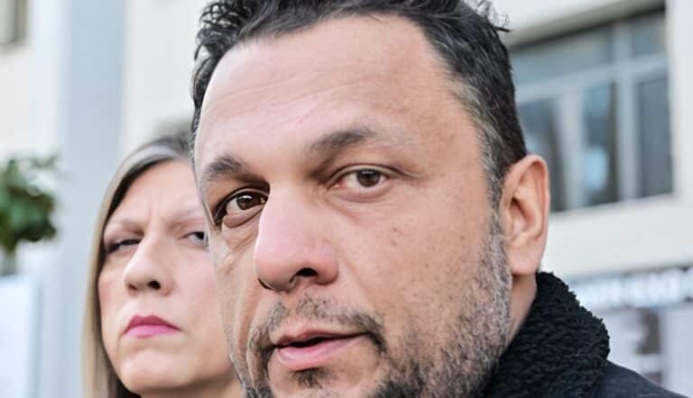 Ρούτσι για την εκταφή του γιου του: «Δεν υπάρχουν ούτε ιατροδικαστές, ούτε κατάλληλα εργαστήρια»