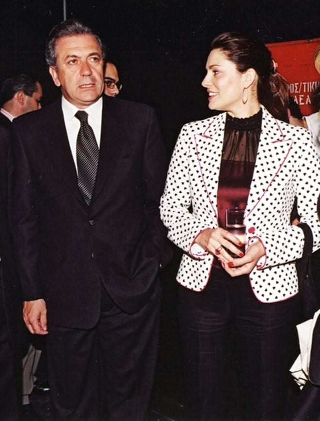 60af7784e05f4f2d8f87d17727facf9c