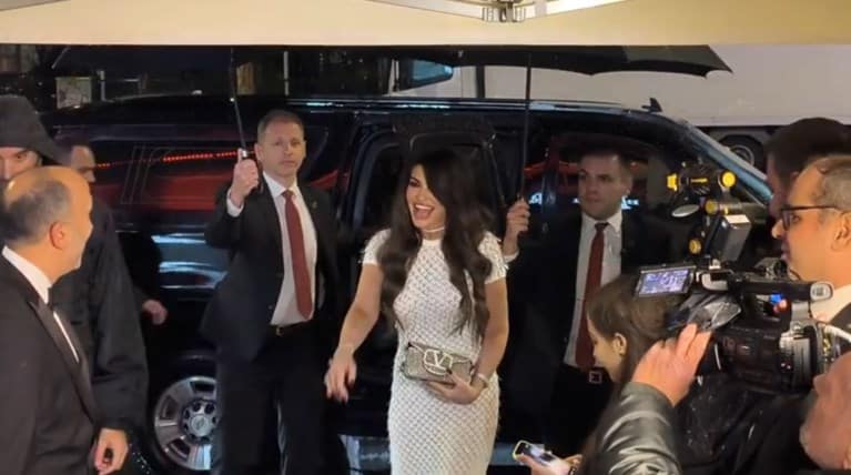 b8e2080713e640cc86d06e548e8c3826