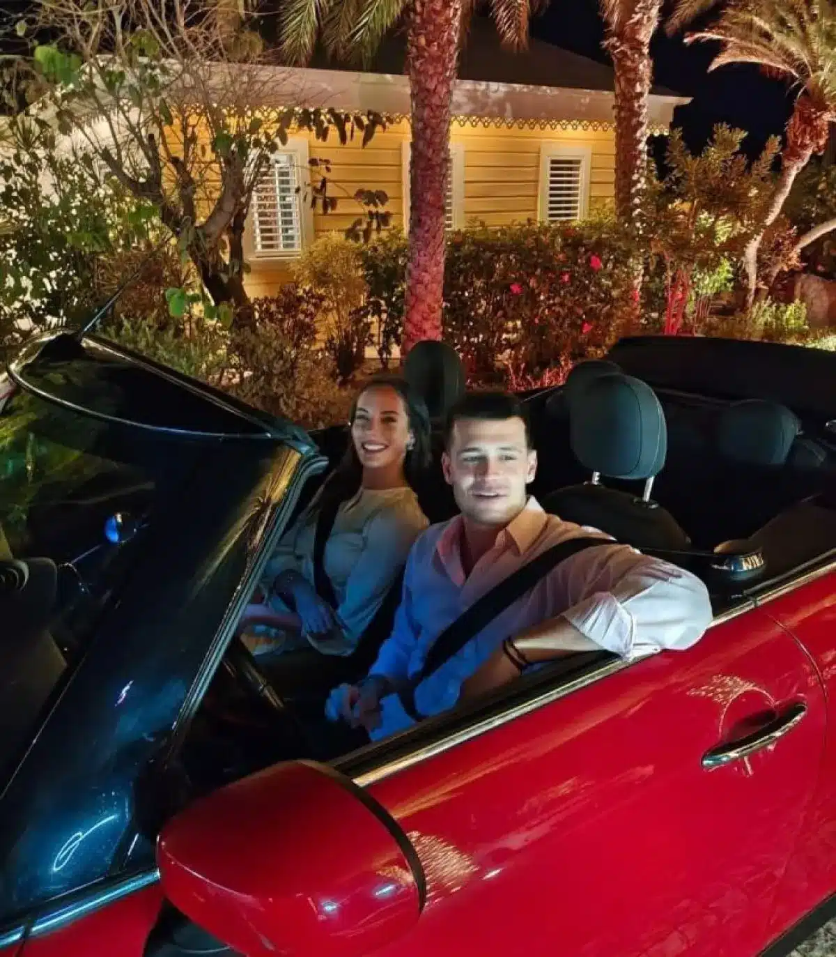 nefelilivieratou2 1.jpg