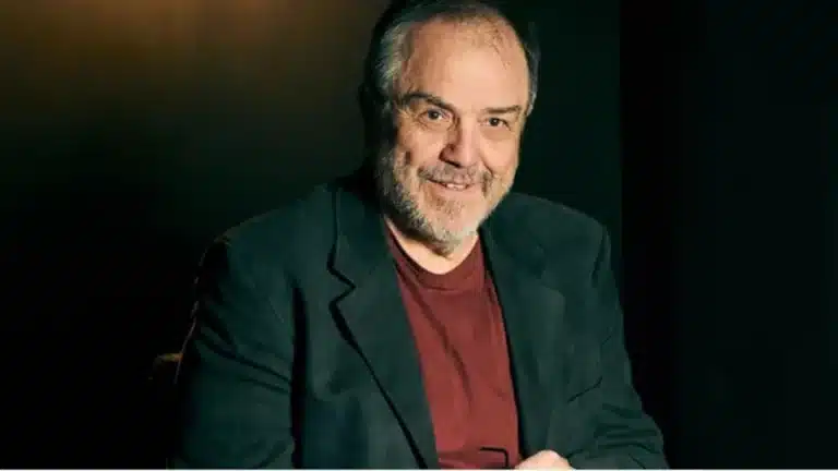 Πέθανε ο Κώστας Νταλιάνης, σκηνοθέτης, ιδρυτής του θεάτρου «Μοντέρνοι Καιροί»