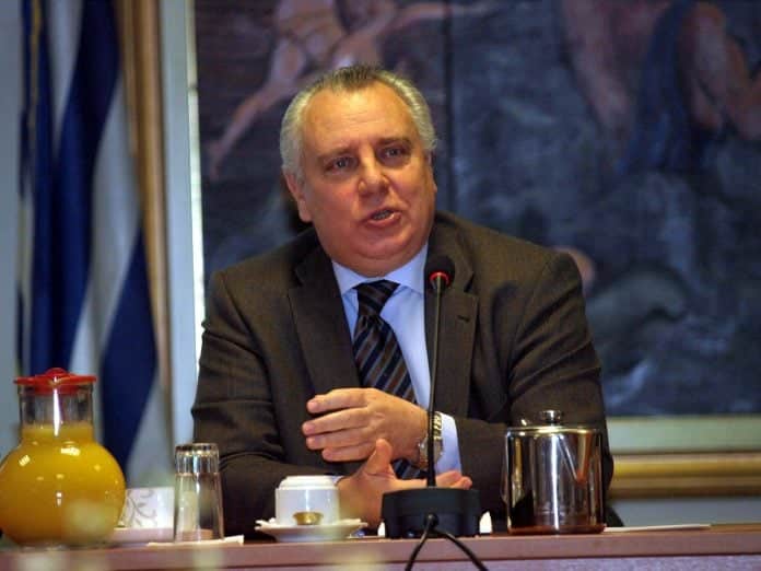 papaligouras 696x522 1