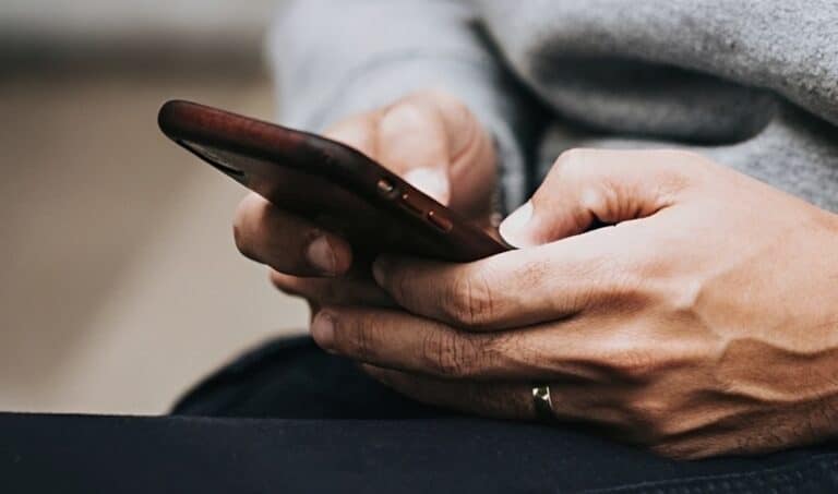 SMS για δωρεάν εξετάσεις για νεφρά: Πού κλείνουν ραντεβού οι δικαιούχοι