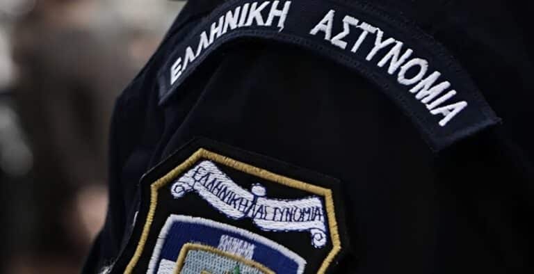 Αστυνομικοί πήγαν να αγοράσουν νερό και ήρθαν αντιμέτωποι με κλέφτες – Παλαιστίνιος τούς επιτέθηκε ενώ φώναζε «@@@@ την Ελλάδα»