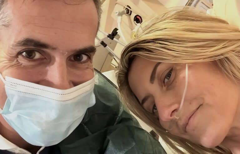 Η Σία Κοσιώνη πήρε εξιτήριο από το νοσοκομείο μετά τη σοβαρή περιπέτεια υγείας της