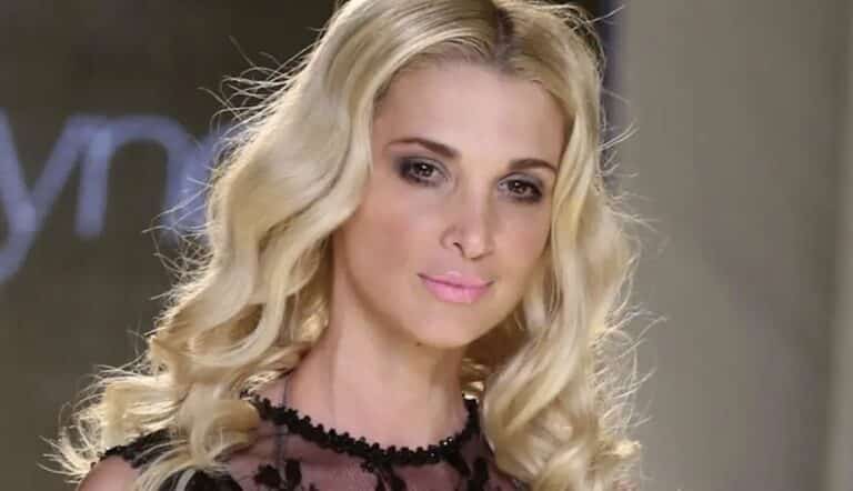 Βαρύ πένθος για τη Νίκη Κάρτσωνα – «Έφυγε» από τη ζωή η μητέρα της, Τζένη