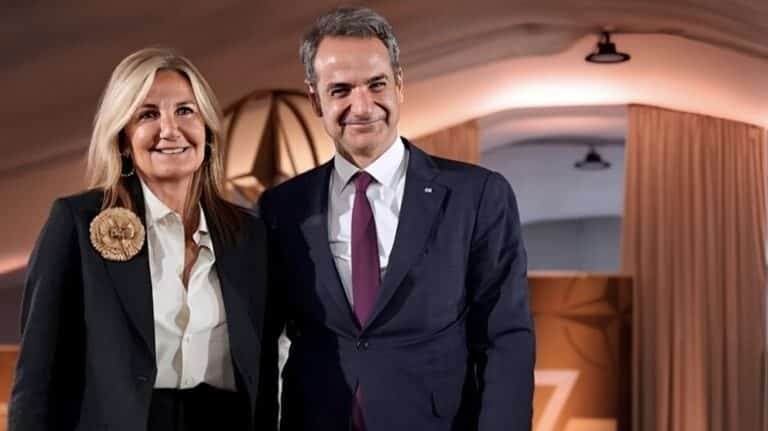 Μαρέβα Μητσοτάκη:  Πώς έσπασε τα χέρια της στην Ιταλία η σύζυγος του πρωθυπουργού! Πώς είναι στην υγεία της