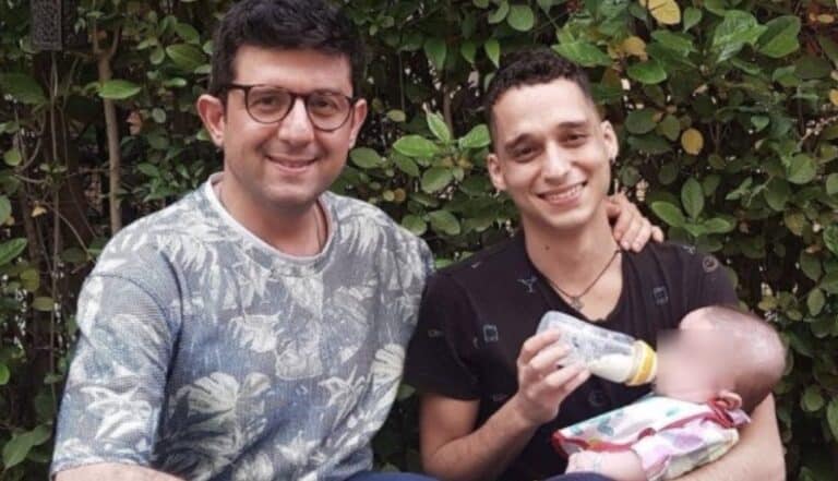 Ο Μιχάλης Οικονόμου μιλά για την υιοθεσία του γιου του: «Κάτι άλλαξε μέσα μου»