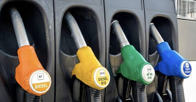 Βενζίνη στη μισή τιμή – Ποια είναι η E85, τι πρέπει να ξέρω γι’ αυτήν