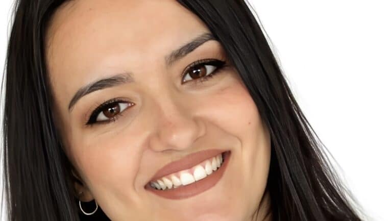 Θρήνος στην Άρτα για την Εύη που πέθανε την ώρα που θńλαζε – Αυτή είναι η αιτία θανάτου της 35χρονης