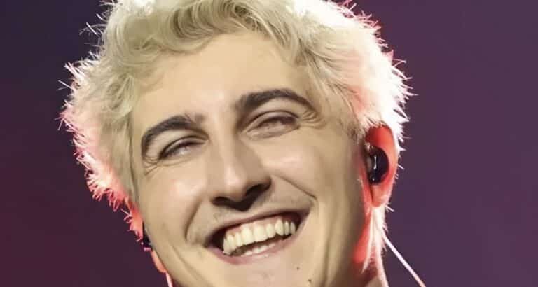 Eurovision 2026 – Good Job Nicky: Η φωτογραφία με την μητέρα του Σοφία Αλιμπέρτη και τον αδελφό του πριν τον εθνικό τελικό