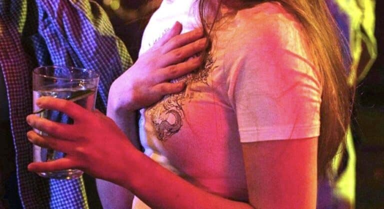 Η απάτη των 16 χρόνων που σόκαρε τη χώρα: Πιάστηκε στα πράσα από μια ερώτηση – Στο 1ο σχόλιο