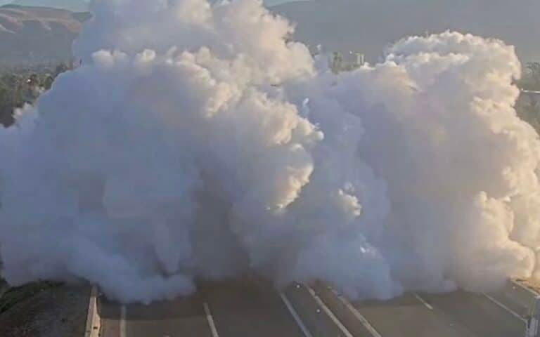 Χιλή: Σοκαριστικά βίντεο από την έκρηξη βυτιοφόρου – Πέντε οι νεκροί, δεκάδες οι τραυματίες