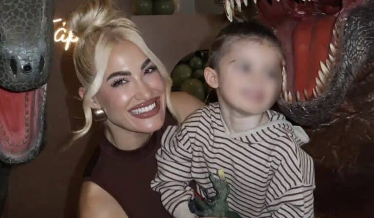 Ιωάννα Τούνη: Η ιδιαίτερη αποκριάτικη στολή που επέλεξε ο 3χρονος γιος της