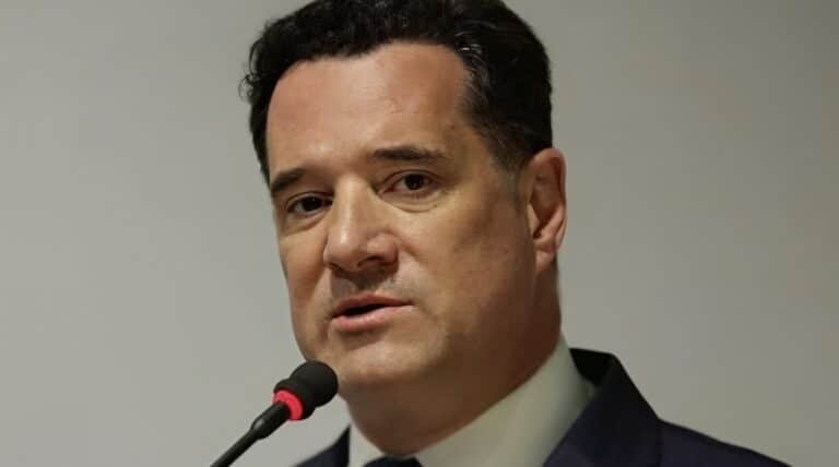 Άδωνις Γεωργιάδης: «Δεν θα μου απαγορεύσει το ΚΚΕ και η ΑΝΤΑΡΣΥΑ να πάω στο νοσοκομείο»