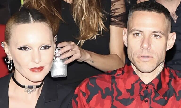 Το δώρο εκατομμυρίων του Κασιδόκωστα στην Τάμτα – Της αγόρασε τη Λίμνη της Βουλιαγμένης