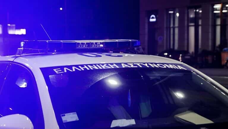 Τρόμος: Τον έβαλαν σε αυτοκίνητο, τον οδήγησαν σε ερημική τοποθεσία, τον χτύπησαν και τον λήστεψαν