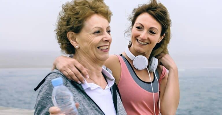 Περπάτημα 6-6-6: Τι είναι η νέα τάση και πώς επηρεάζει βάρος και καρδιά