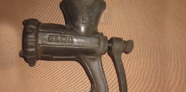 Το μυστηριώδες μεταλλικό αντικείμενο που κίνησε το ενδιαφέρον του διαδικτύου: Γνωρίζετε σε τι χρησίμευε;