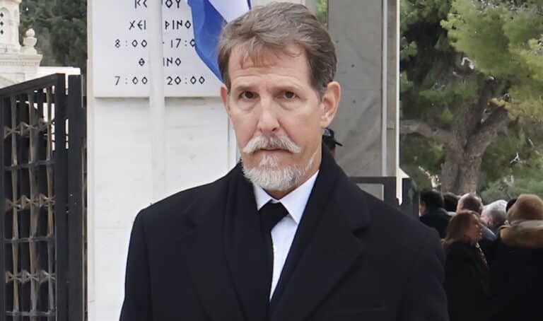 Παύλος Ντε Γκρες: Θα επισκεφθεί το Άγιον Όρος στο τέλος Μαρτίου