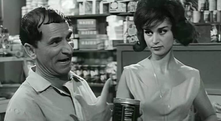 Ο μεγάλος έρωτας του «Ζήκου»: Πως είναι σήμερα η «Φιφίκα» από τον Μπακαλόγατο στα 92 της χρόνια