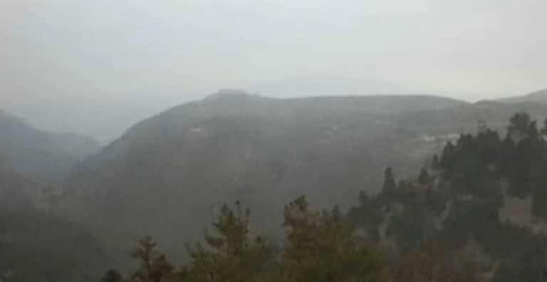 Πάρνηθα: Χιονίζει αυτή την ώρα – Αναμένεται να ενισχυθεί τις επόμενες ώρες