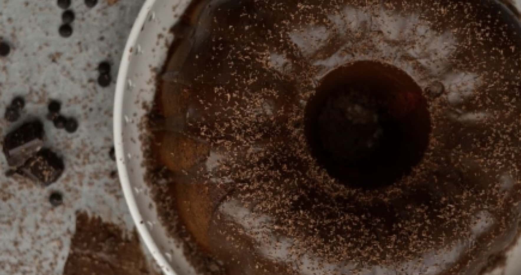 Το κέικ της Μεγάλης Εβδομάδας: Νηστίσμο και υγιεινό κέικ χωρίς αυγά & βούτυρο, φτιάχνετε στο λεπτό χωρίς μίξερ 1 2026 03 19 23.54.27