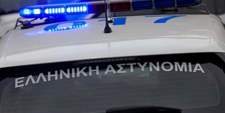 Aστυνομικός αυτοπυροβολήθηκε μέσα στο γραφείο του